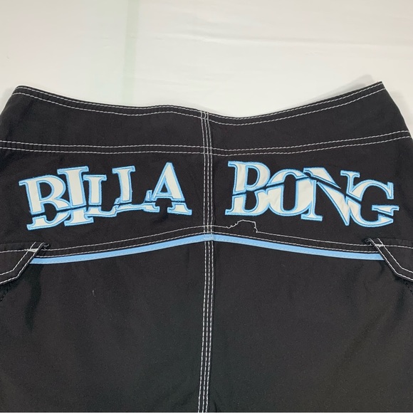 Billabong Men's Board Short Size 33 color black with billabong accesory tool - Picture 8 of 15